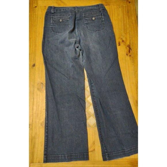Talbots Womens Denim Jeans Size 14 Blue Stretch Flare Leg High Rise Relaxed Fit - Picture 2 of 6